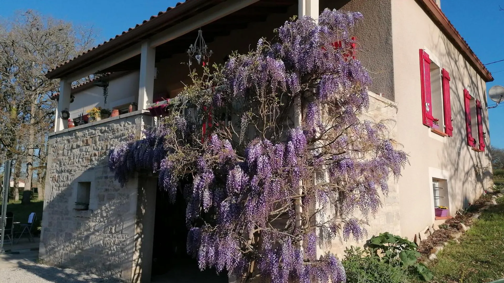 Bed and Breakfast Le Colombie Gouleme Concores